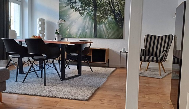 Apartment 'Stilvolle Ferienwohnung' with Wi-Fi