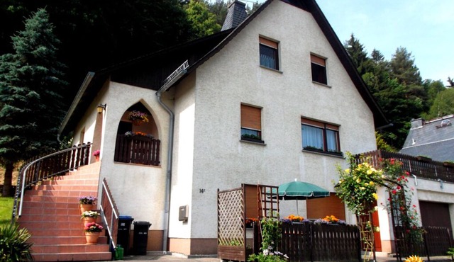 Apartment up to 3 p. in Bad Schandau from 52 €/Nacht incl. final cleaning, parking, WLAN