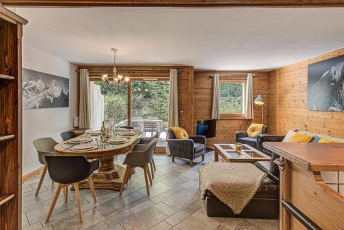 Apartment Villa Vallet 1, Alpes Agency, Chamonix Old Town, Sleeps 6