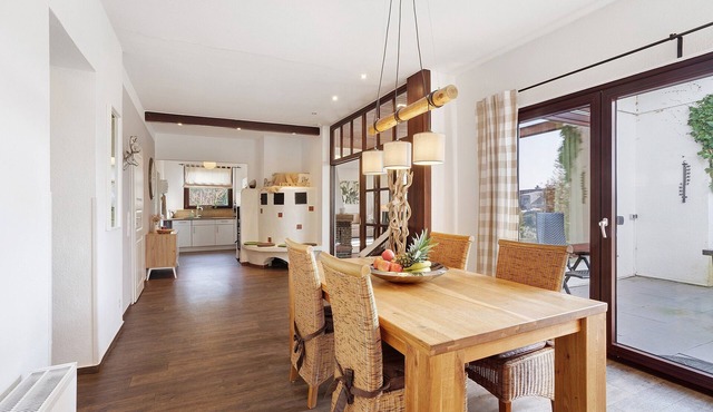Apartment 'Waldruh' with Private Terrace, Private Garden and Wi-Fi