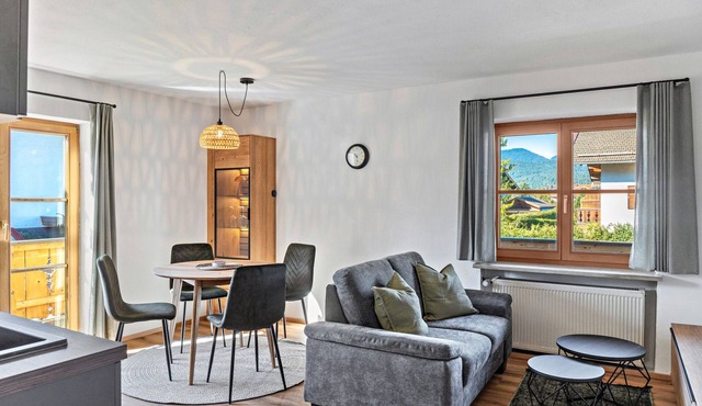 Apartment 'Waldruhe' with Mountain View, Balcony and Wi-Fi
