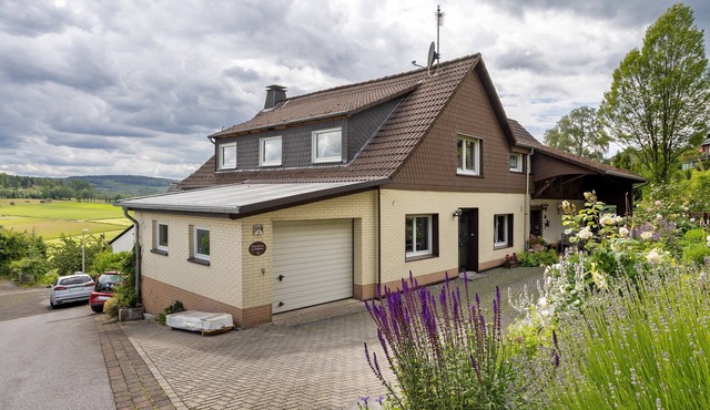 Apartment 'Zur Waldroute' with Shared Terrace, Private Garden and Wi-Fi