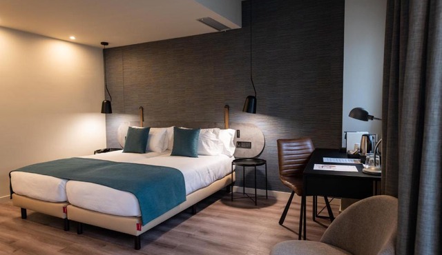 Atenea Rekord Suites Barcelona