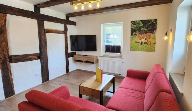 Bauernhof Voß – Apartment 'Alpaka' with Mountain Views and Shared Terrace