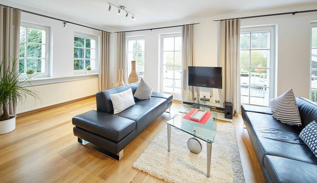 Beautiful private villa for 6 guests with WIFI, TV, terrace, pets allowed and parking