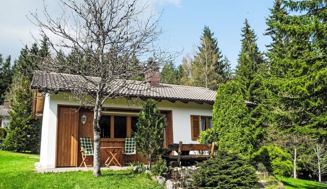 Beautiful private villa for 4 guests with WIFI, TV and terrace