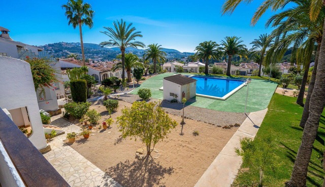Beautiful private villa for 6 guests with pool, A/C, WIFI, TV, terrace and panoramic view