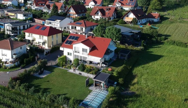 Bellevue "Hagnau" with a view of Lake Constance and the Alps