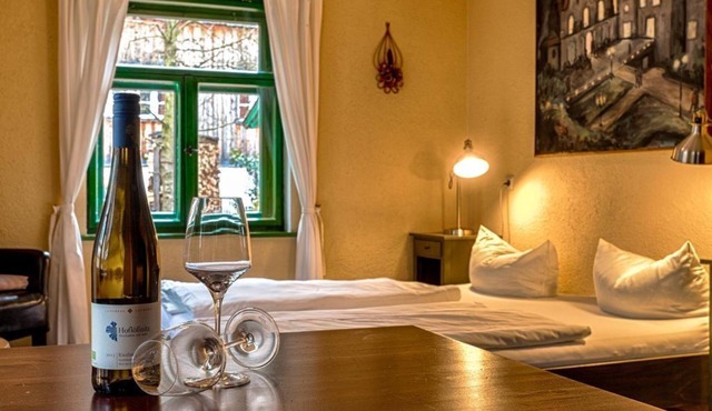 Berghaus Rauschenstein: Double room (half board) - Bio- & Nationalparkrefugium Schmilka