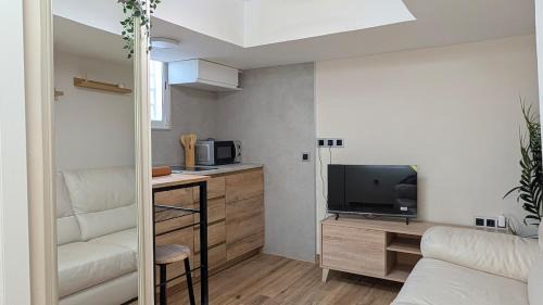 Brand-New Duplex Next to the Metro