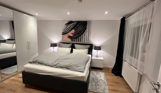 Bright, newly renovated TOP flat in a central location