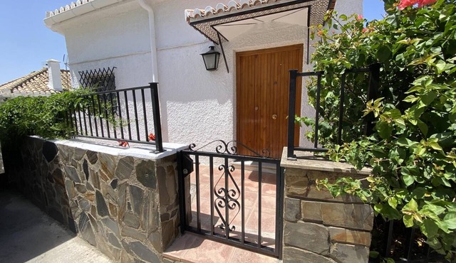 BUITRERAS, 2 bedroom house in complejo rural orgiva