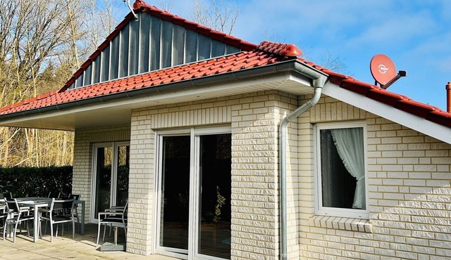 Bungalow for 8 guests with 90m² in Haren (267159)