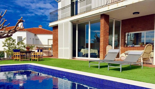 BV-CN001 - VILLA CRISTAL