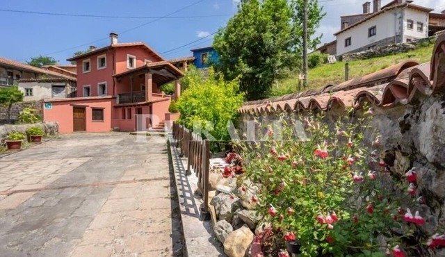 Casa La Fuente - country house in Vibaño (Llanes) | 4 guests