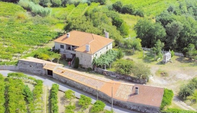 Casa María Bargiela for full rental (maximum 10 people)