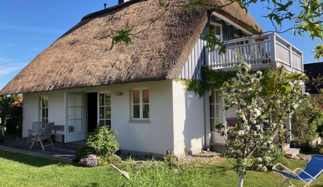 Casa Mare Baltico thatched house