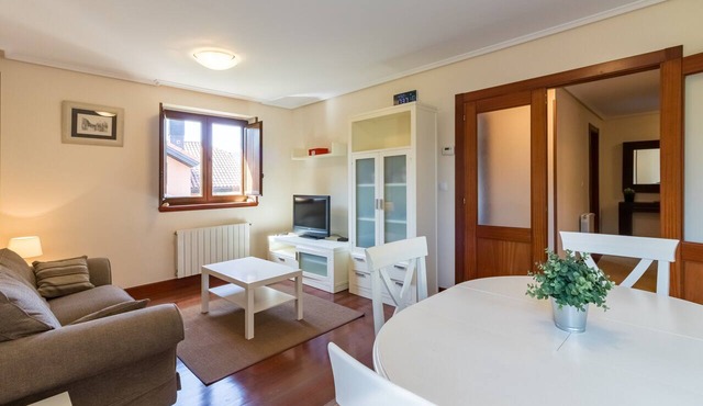 Casa Torre de Guriezo 5 Guests – Mountain Views & Wi-Fi