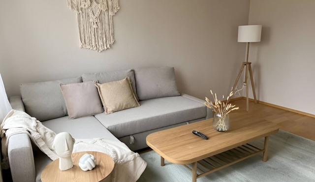 Central, spacious, close to the trade fair! BE2R