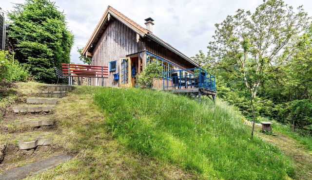 Chalet 'Kletterhütte Sächsische Schweiz' with Private Terrace and Wi-Fi