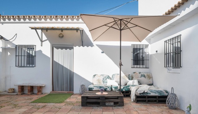Chalet 'La Acequia' with Shared Terrace