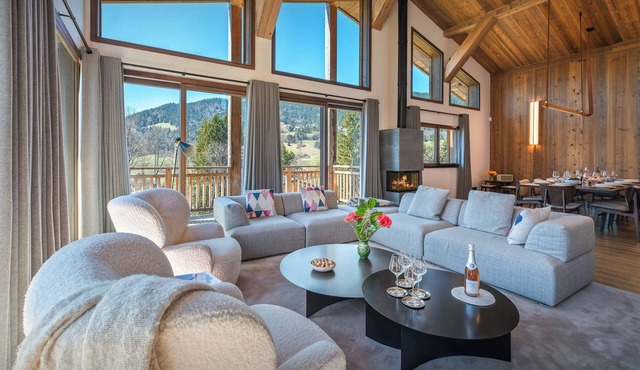 Chalet Princesse Brune - Enjoy luxurious spa facilities - OVO Network