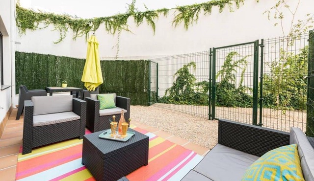 Chamberí con jardín B by RegalateMadrid com