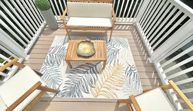 Charming 4-bedroom house in delightful Marlborough with AC, WiFi