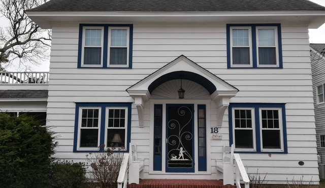 Charming, Bright & Airy Beach Home - Half a Block to Ocean at Start of Boardwalk