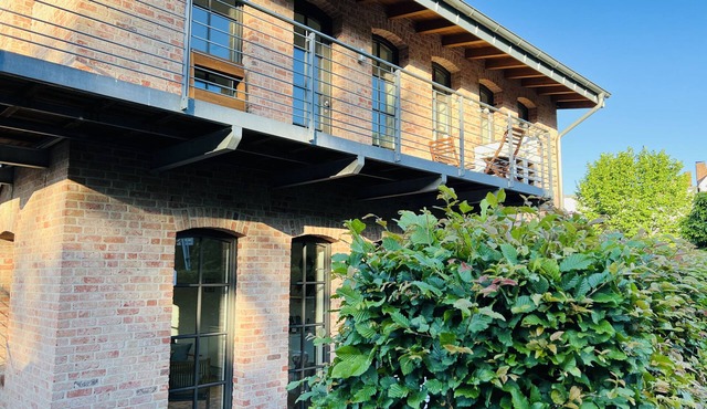 Charming rear building near the old town