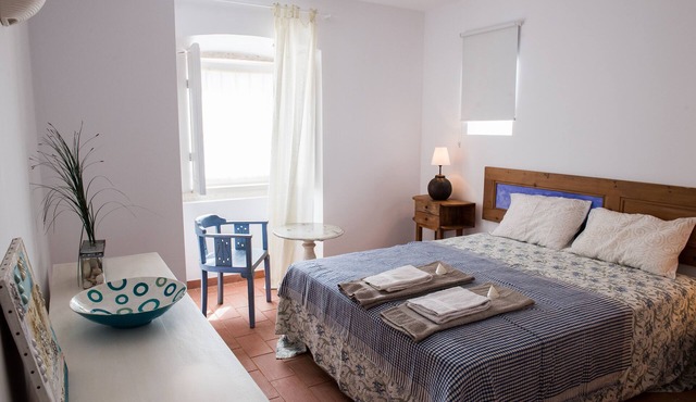 Charming T1 with patio - Near Sintra, Cascais and Lisbon