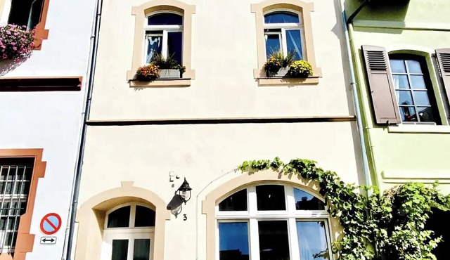 Chic and cozy townhouse in Scandy style