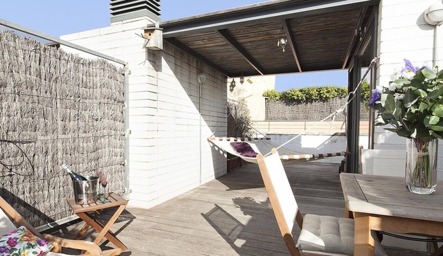 City Center Attic with a private terrace For 6 guests