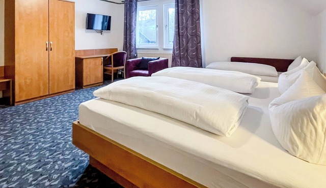 Comfortable and versatile room -perfect for relaxation, work and exchange