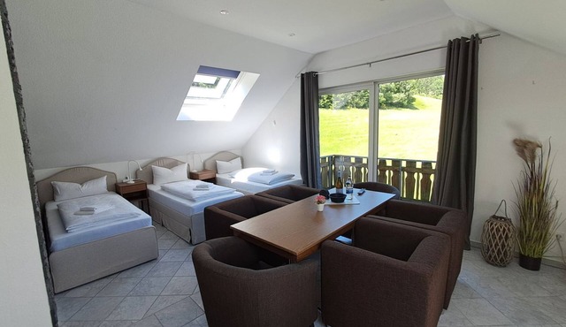 Comfortable rooms with kitchen - perfect for relaxation, work and exchange -