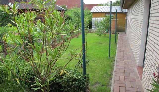 Cosy apartment for 4 people with WIFI, TV, terrace and parking