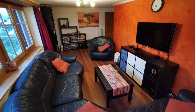 Cosy apartment for 6 guests with WIFI, TV and balcony
