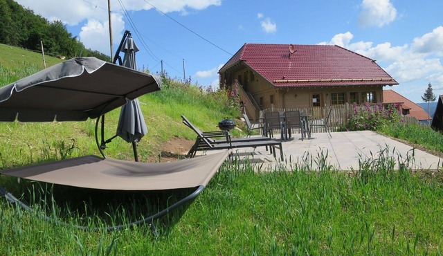 Cosy apartment for 4 guests with WIFI, TV and patio