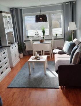 Cosy House mit Garten, Hunde willkommen