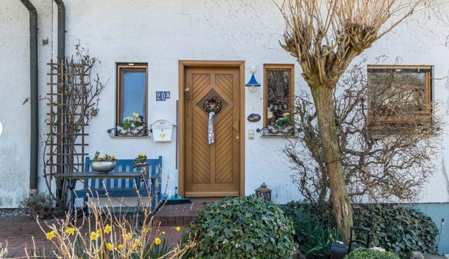 Cozy Apartment "Alina" with Garden Seating, Wi-Fi, Non-Smoking