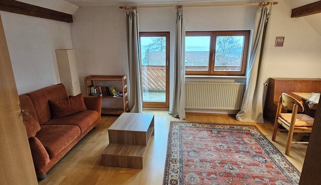 Cozy apartment with lake view in Constance, Litzelstetten, family-friendly