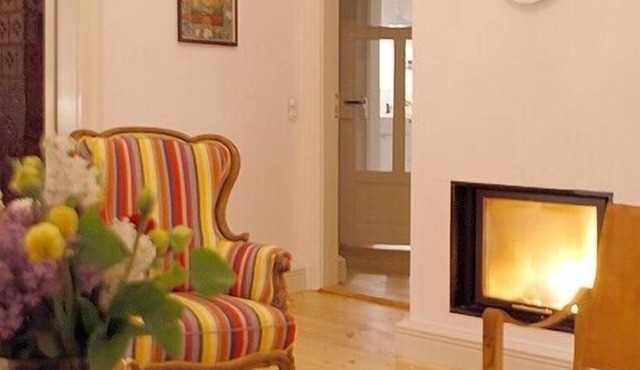 Cozy Holiday Apartment in a listed Villa