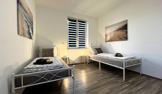 "Cozy Monteurwohnung in Dresden: Your Home Away from Home!"