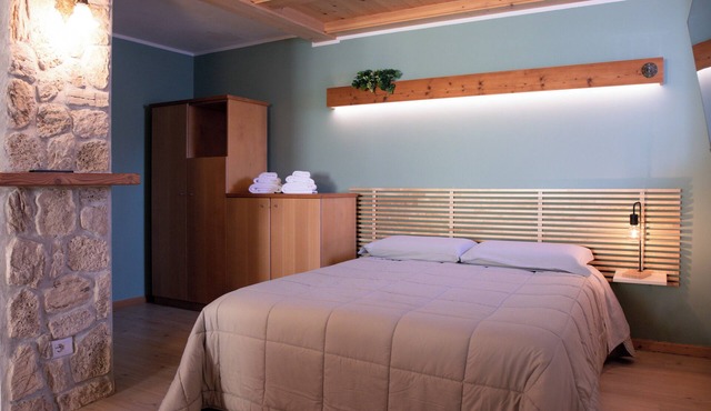 Cozy studio apartment in the Dolomites