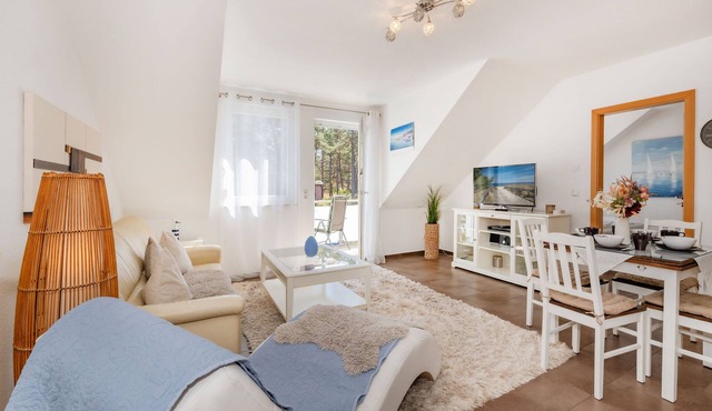 Cozy vacation apartment in Trassenheide, only 150 m from the beach