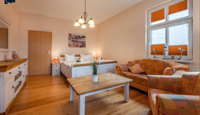 Cozy vacation apartment in Zinnowitz with garden - close to the beach in a top location