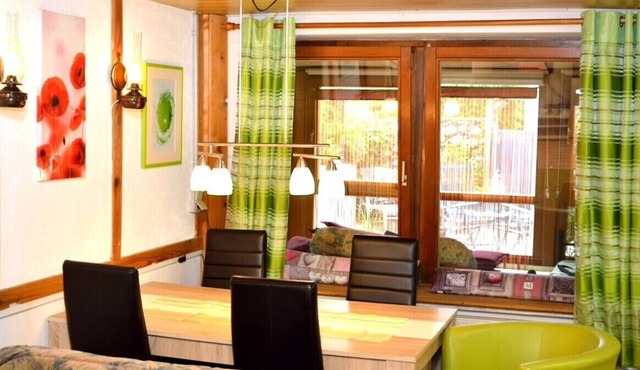 Cozy Vacation Apartment "Waldraff" with Terrace, Wi-Fi & Playground