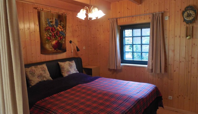 Cozy wooden cottage with Wi-Fi and feel-good atmosphere