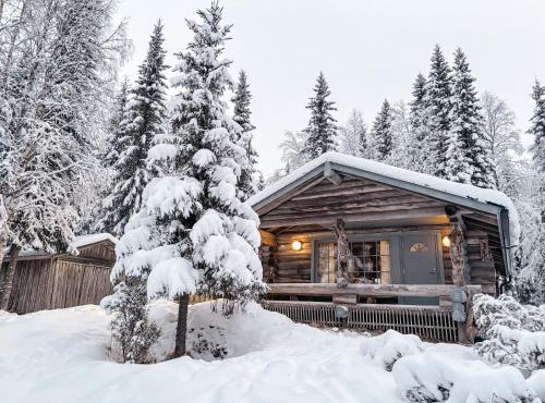 Creekside Log Cabin & Sauna 20 min to Rovaniemi