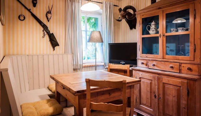 Das Forsthaus: Holiday apartment, 1 bedroom (half board) - Bio- & Nationalparkrefugium